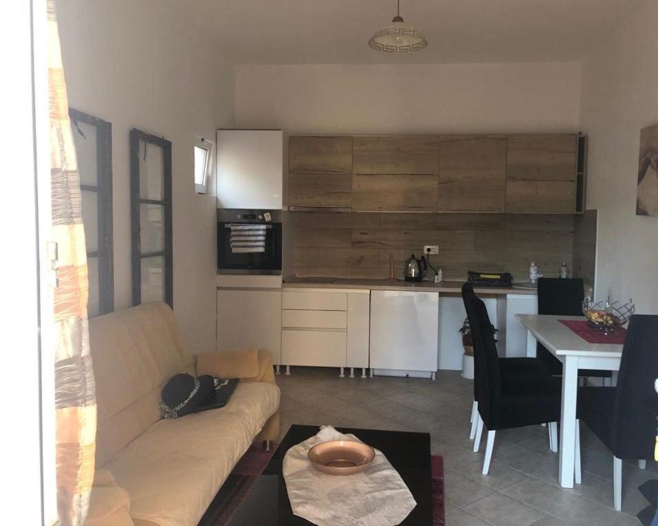 Macko, Apartmani Tivat Eksteriør billede